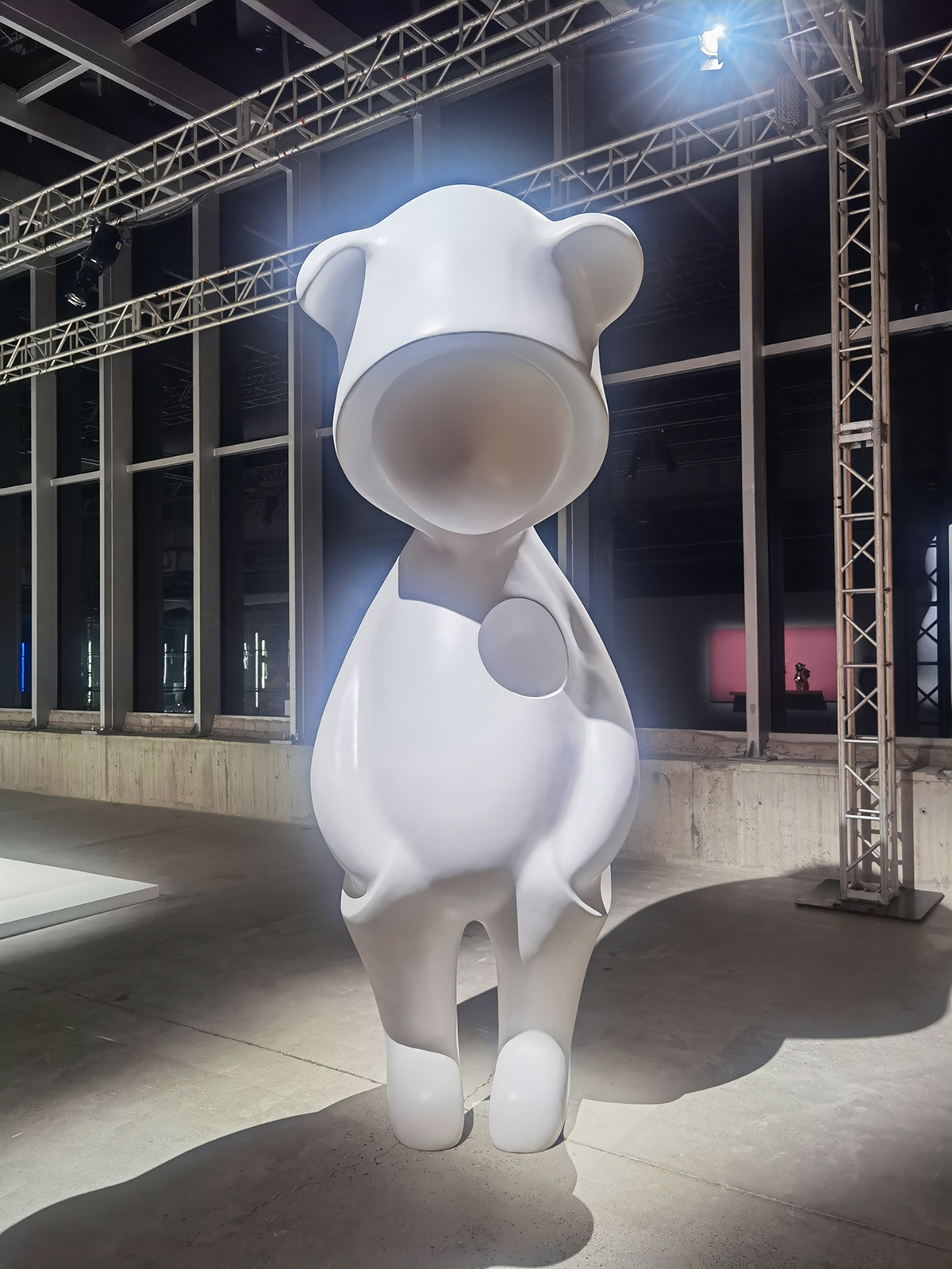 images/art/2022-08-28 OutSad-悲伤之外/27.jpg